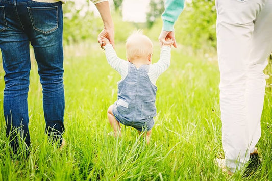 Can I Use Mosquito repellent on children & babies? | THEYE® Natural Insect Repellent